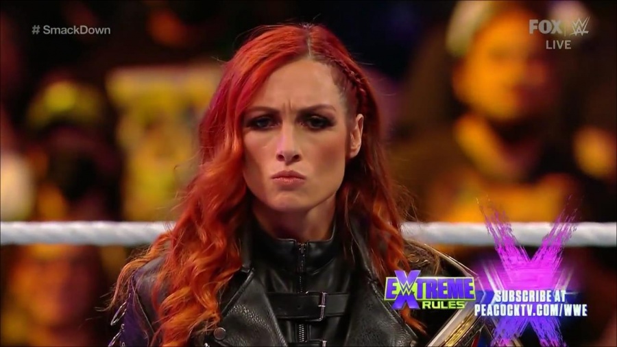 WWE_Friday_Night_SmackDown_2021_09_24_1080p_HDTV_x264-NWCHD_mp4_000493726.jpg