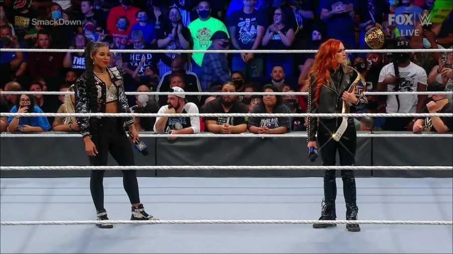 WWE_Friday_Night_SmackDown_2021_09_24_1080p_HDTV_x264-NWCHD_mp4_000514046.jpg