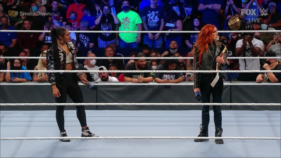 WWE_Friday_Night_SmackDown_2021_09_24_1080p_HDTV_x264-NWCHD_mp4_000516849.jpg