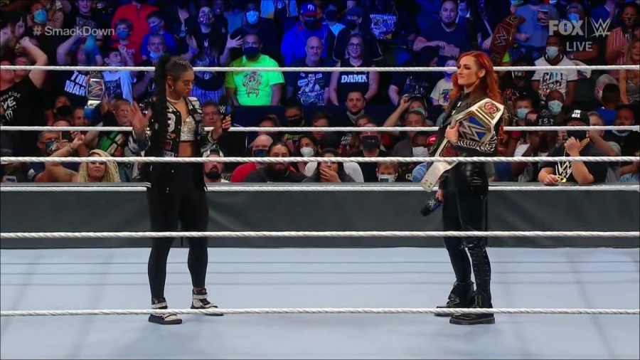 WWE_Friday_Night_SmackDown_2021_09_24_1080p_HDTV_x264-NWCHD_mp4_000525958.jpg