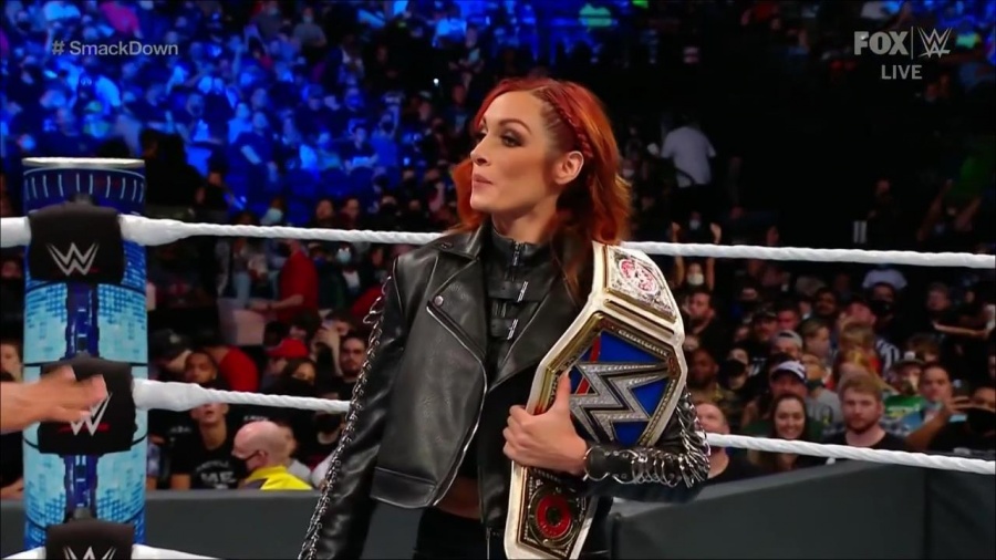 WWE_Friday_Night_SmackDown_2021_09_24_1080p_HDTV_x264-NWCHD_mp4_000532265.jpg