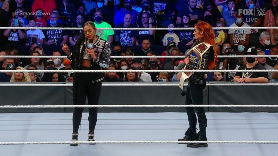 WWE_Friday_Night_SmackDown_2021_09_24_1080p_HDTV_x264-NWCHD_mp4_000539972.jpg