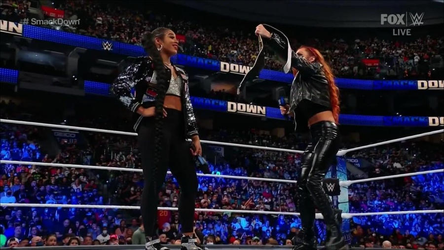 WWE_Friday_Night_SmackDown_2021_09_24_1080p_HDTV_x264-NWCHD_mp4_000575708.jpg