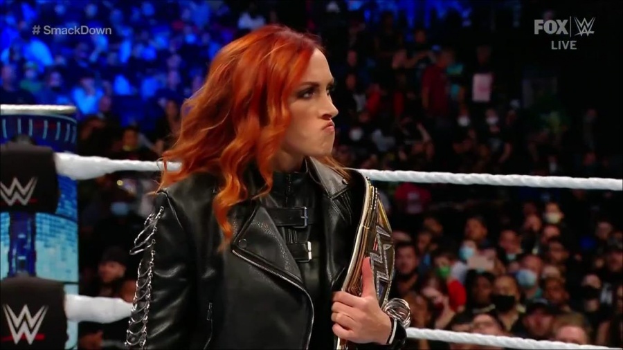 WWE_Friday_Night_SmackDown_2021_09_24_1080p_HDTV_x264-NWCHD_mp4_000610042.jpg