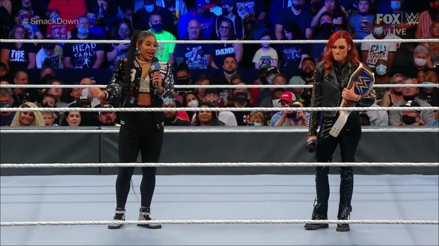 WWE_Friday_Night_SmackDown_2021_09_24_1080p_HDTV_x264-NWCHD_mp4_000644377.jpg