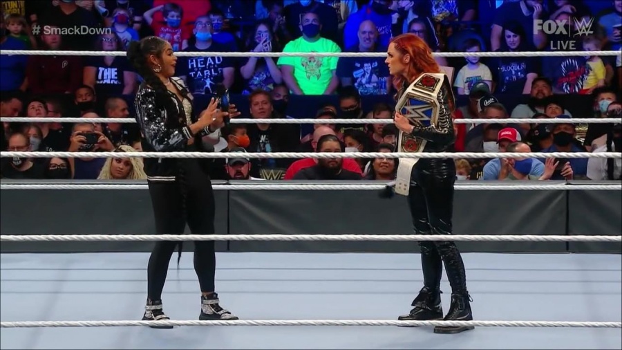 WWE_Friday_Night_SmackDown_2021_09_24_1080p_HDTV_x264-NWCHD_mp4_000655588.jpg