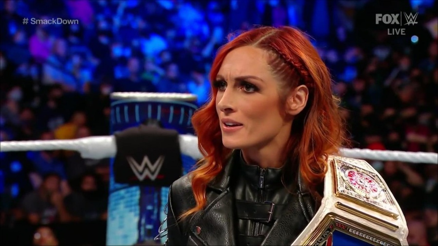 WWE_Friday_Night_SmackDown_2021_09_24_1080p_HDTV_x264-NWCHD_mp4_000667500.jpg