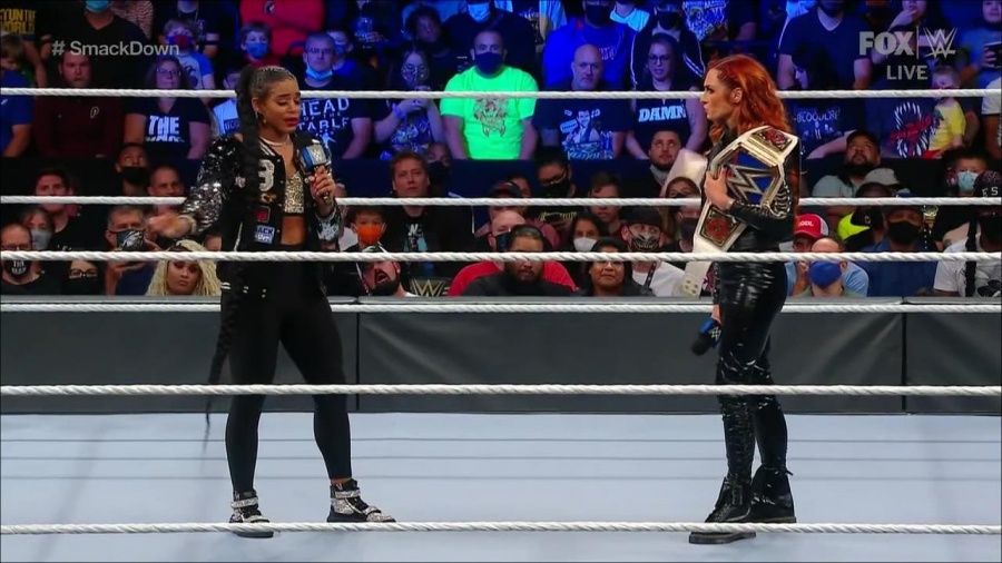 WWE_Friday_Night_SmackDown_2021_09_24_1080p_HDTV_x264-NWCHD_mp4_000672405.jpg