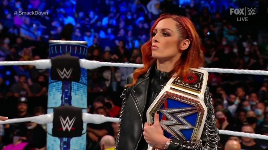 WWE_Friday_Night_SmackDown_2021_09_24_1080p_HDTV_x264-NWCHD_mp4_000683616.jpg