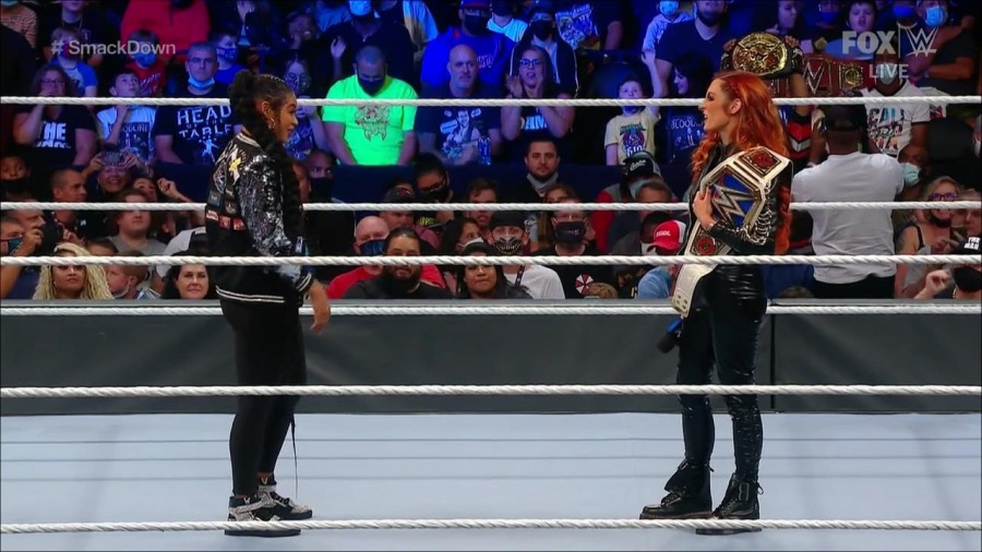 WWE_Friday_Night_SmackDown_2021_09_24_1080p_HDTV_x264-NWCHD_mp4_000708841.jpg