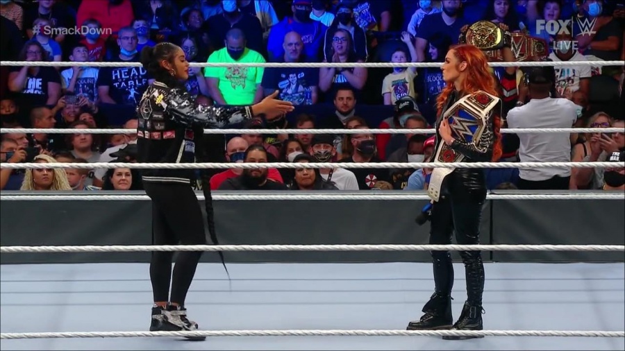 WWE_Friday_Night_SmackDown_2021_09_24_1080p_HDTV_x264-NWCHD_mp4_000709542.jpg