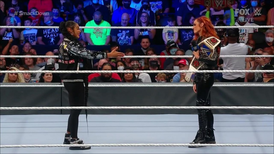 WWE_Friday_Night_SmackDown_2021_09_24_1080p_HDTV_x264-NWCHD_mp4_000715848.jpg