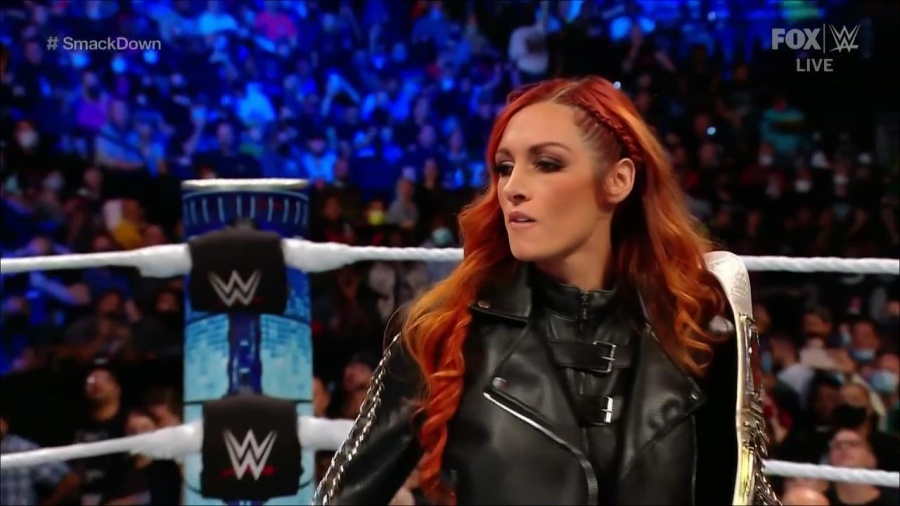 WWE_Friday_Night_SmackDown_2021_09_24_1080p_HDTV_x264-NWCHD_mp4_000724256.jpg