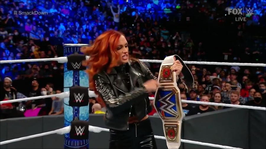 WWE_Friday_Night_SmackDown_2021_09_24_1080p_HDTV_x264-NWCHD_mp4_000736869.jpg
