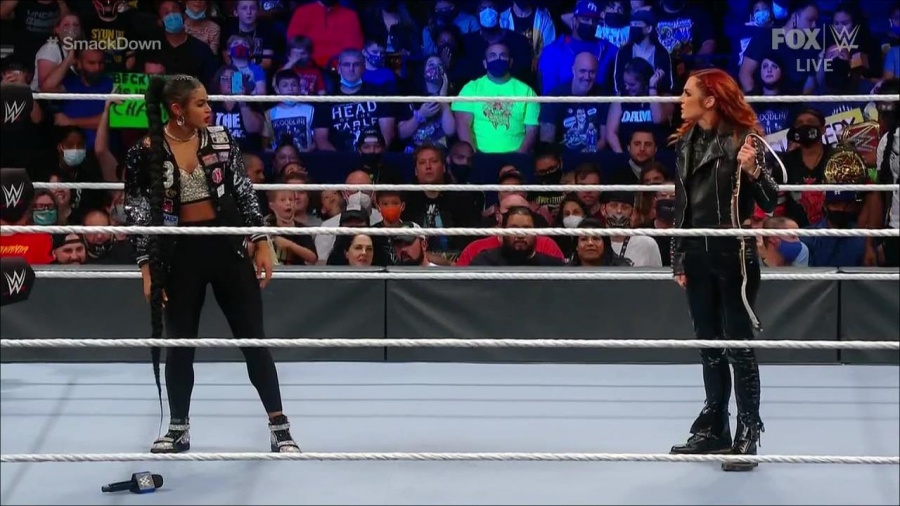 WWE_Friday_Night_SmackDown_2021_09_24_1080p_HDTV_x264-NWCHD_mp4_000738270.jpg