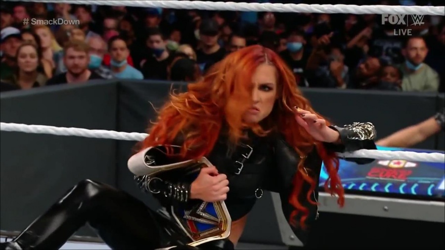WWE_Friday_Night_SmackDown_2021_09_24_1080p_HDTV_x264-NWCHD_mp4_000797830.jpg