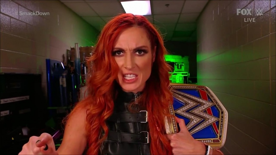 WWE_Friday_Night_SmackDown_2021_09_24_1080p_HDTV_x264-NWCHD_mp4_003932944.jpg