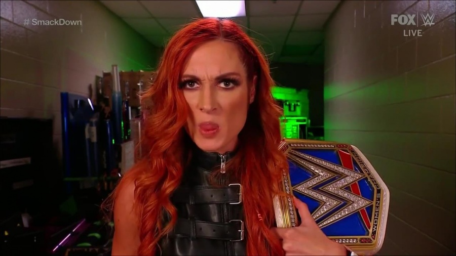 WWE_Friday_Night_SmackDown_2021_09_24_1080p_HDTV_x264-NWCHD_mp4_003937849.jpg