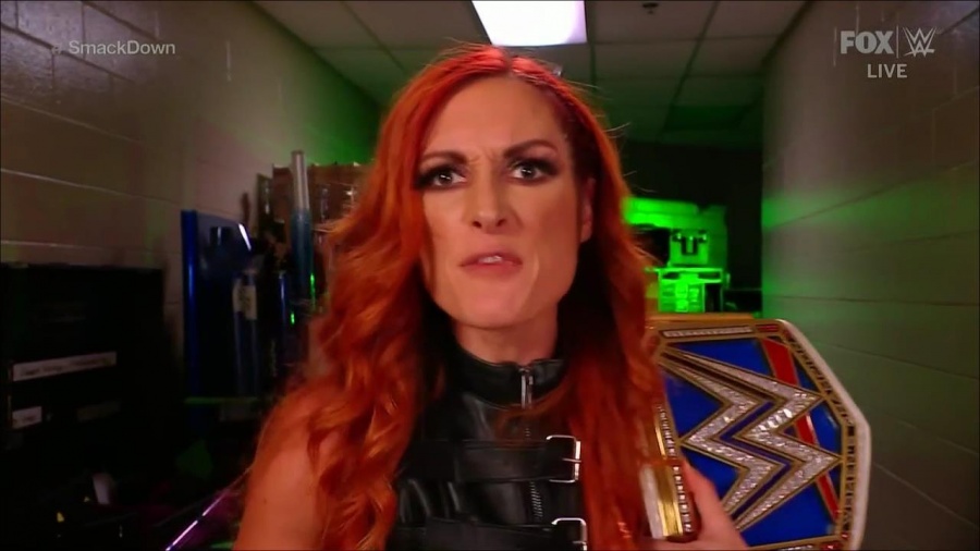 WWE_Friday_Night_SmackDown_2021_09_24_1080p_HDTV_x264-NWCHD_mp4_003939951.jpg