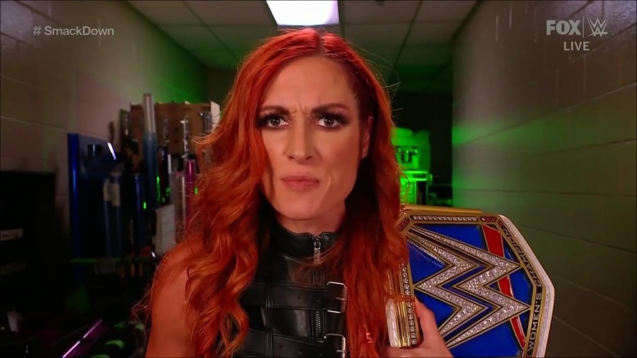 WWE_Friday_Night_SmackDown_2021_09_24_1080p_HDTV_x264-NWCHD_mp4_003941352.jpg