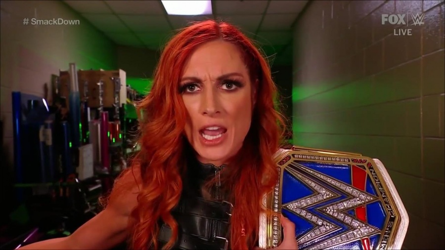 WWE_Friday_Night_SmackDown_2021_09_24_1080p_HDTV_x264-NWCHD_mp4_003943454.jpg