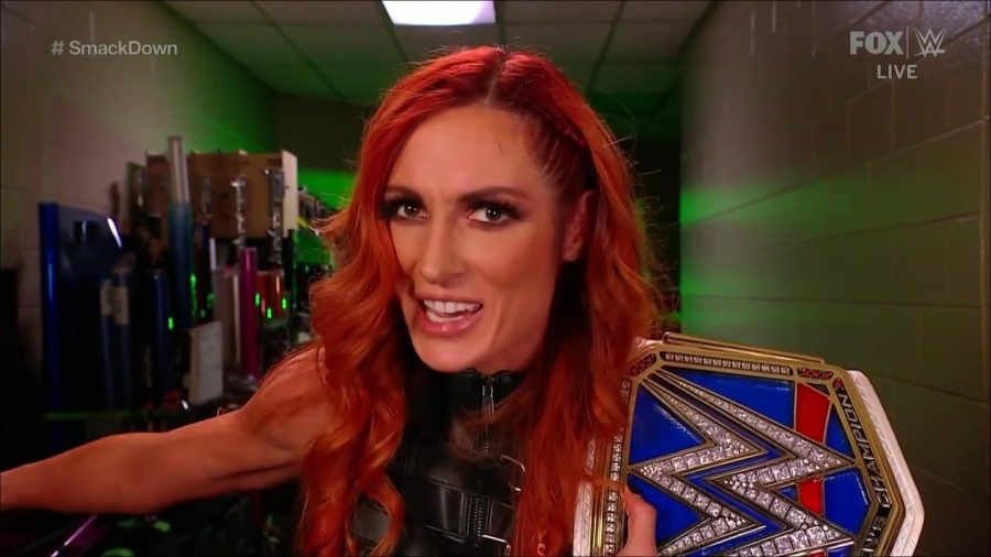 WWE_Friday_Night_SmackDown_2021_09_24_1080p_HDTV_x264-NWCHD_mp4_003947658.jpg