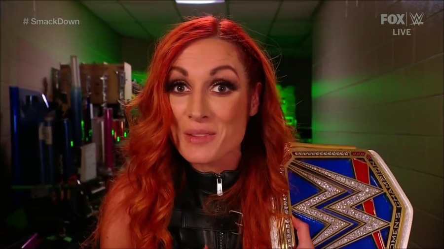 WWE_Friday_Night_SmackDown_2021_09_24_1080p_HDTV_x264-NWCHD_mp4_003951863.jpg