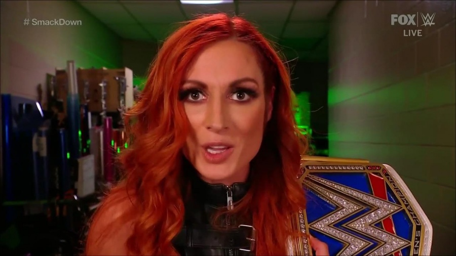 WWE_Friday_Night_SmackDown_2021_09_24_1080p_HDTV_x264-NWCHD_mp4_003956768.jpg