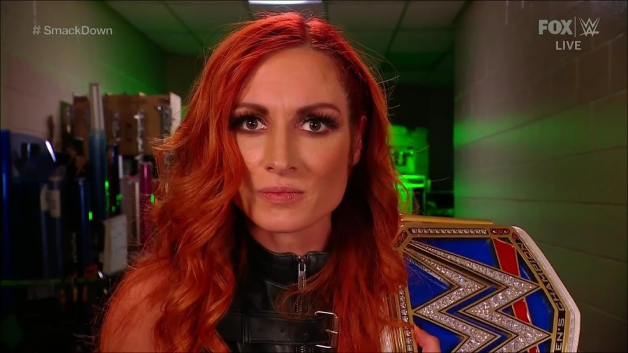 WWE_Friday_Night_SmackDown_2021_09_24_1080p_HDTV_x264-NWCHD_mp4_003958169.jpg