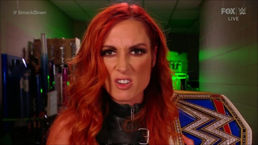 WWE_Friday_Night_SmackDown_2021_09_24_1080p_HDTV_x264-NWCHD_mp4_003961672.jpg