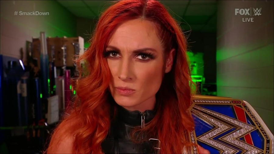 WWE_Friday_Night_SmackDown_2021_09_24_1080p_HDTV_x264-NWCHD_mp4_003965176.jpg