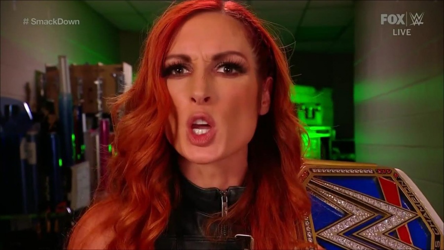 WWE_Friday_Night_SmackDown_2021_09_24_1080p_HDTV_x264-NWCHD_mp4_003967979.jpg