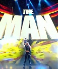 WWE_Friday_Night_SmackDown_2021_09_24_1080p_HDTV_x264-NWCHD_mp4_000073706.jpg