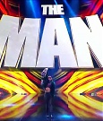 WWE_Friday_Night_SmackDown_2021_10_01_720p_HDTV_x264-NWCHD_mp4_004306810.jpg