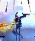 WWE_Friday_Night_SmackDown_2021_10_01_720p_HDTV_x264-NWCHD_mp4_004310313.jpg