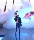 WWE_Friday_Night_SmackDown_2021_10_01_720p_HDTV_x264-NWCHD_mp4_004311014.jpg