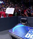 WWE_Friday_Night_SmackDown_2021_10_01_720p_HDTV_x264-NWCHD_mp4_004341144.jpg