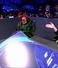 WWE_Friday_Night_SmackDown_2021_10_01_720p_HDTV_x264-NWCHD_mp4_004385288.jpg