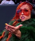 WWE_Friday_Night_SmackDown_2021_10_01_720p_HDTV_x264-NWCHD_mp4_004584365.jpg