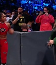 WWE_Friday_Night_SmackDown_2021_10_01_720p_HDTV_x264-NWCHD_mp4_004920701.jpg
