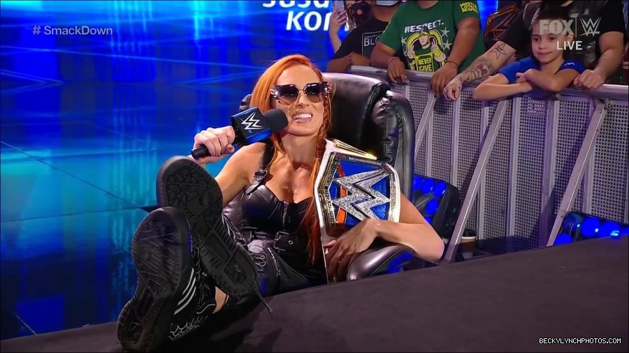 WWE_Friday_Night_SmackDown_2021_10_08_720p_HDTV_x264-NWCHD_mp4_000258591.jpg