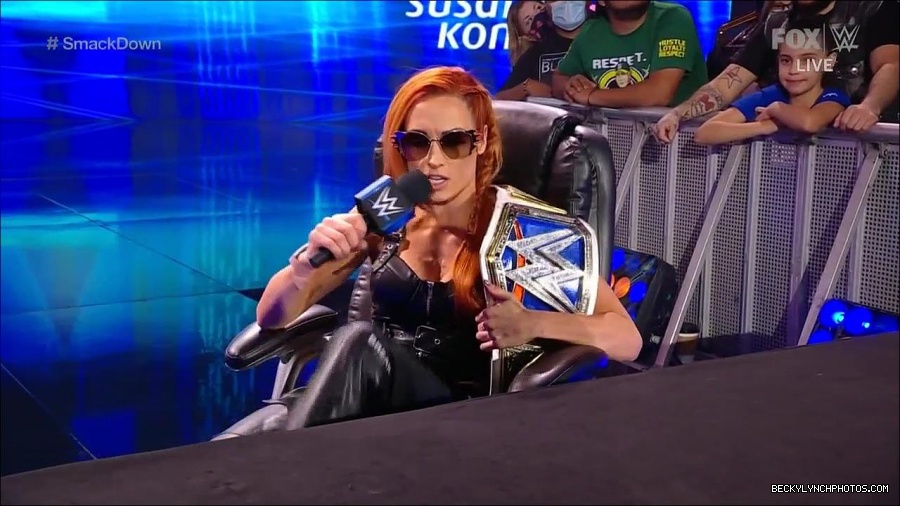 WWE_Friday_Night_SmackDown_2021_10_08_720p_HDTV_x264-NWCHD_mp4_000260693.jpg
