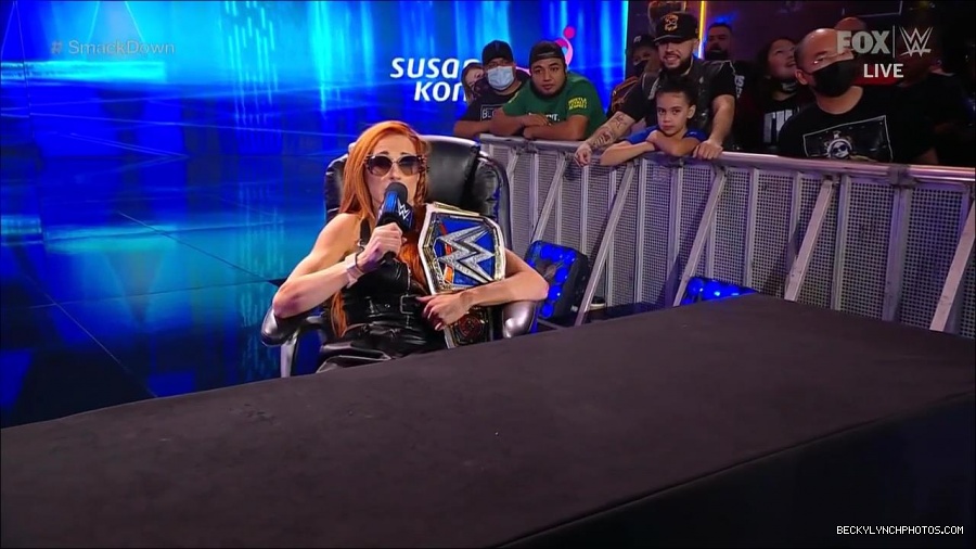 WWE_Friday_Night_SmackDown_2021_10_08_720p_HDTV_x264-NWCHD_mp4_000266299.jpg