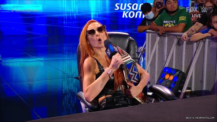 WWE_Friday_Night_SmackDown_2021_10_08_720p_HDTV_x264-NWCHD_mp4_000276809.jpg