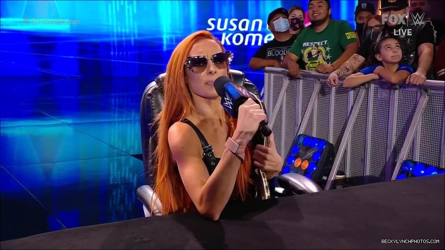 WWE_Friday_Night_SmackDown_2021_10_08_720p_HDTV_x264-NWCHD_mp4_000282415.jpg