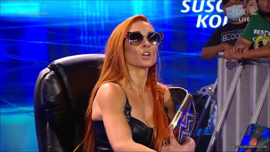 WWE_Friday_Night_SmackDown_2021_10_08_720p_HDTV_x264-NWCHD_mp4_000331464.jpg