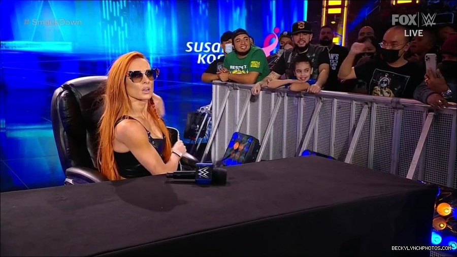 WWE_Friday_Night_SmackDown_2021_10_08_720p_HDTV_x264-NWCHD_mp4_000388221.jpg
