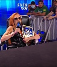 WWE_Friday_Night_SmackDown_2021_10_08_720p_HDTV_x264-NWCHD_mp4_000263496.jpg