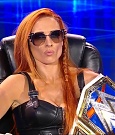 WWE_Friday_Night_SmackDown_2021_10_08_720p_HDTV_x264-NWCHD_mp4_000371404.jpg