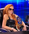 WWE_Friday_Night_SmackDown_2021_10_08_720p_HDTV_x264-NWCHD_mp4_000377710.jpg
